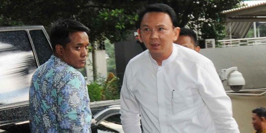 Canda Ahok: Kalau mau dapat proyek, diajarinnya baik-baik bini