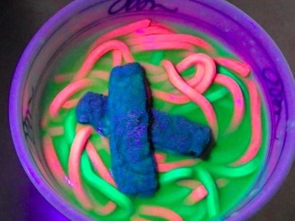 udon glow in the dark kreasi kurare raku