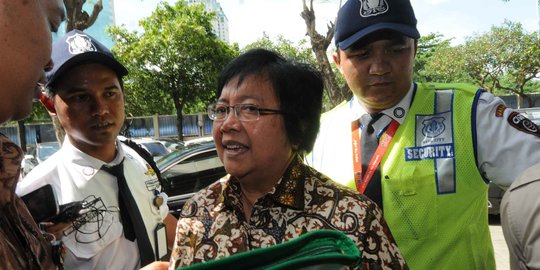 Menteri Siti sebut perusahaan Malaysia terlibat pembakaran hutan