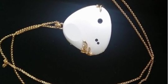 Miragii, kalung pintar sebagai asisten smartphone
