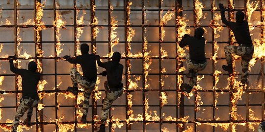 Aksi latihan pengamanan militer Arab Saudi jelang puncak haji