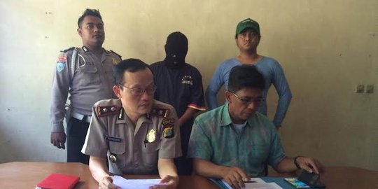 Pelaku tusuk saudara sepupu di leher hingga pisau patah