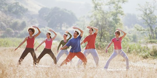 Ingin sehat di usia tua? Coba berlatih tai chi!