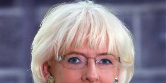 mantan perdana menteri islandia rev5