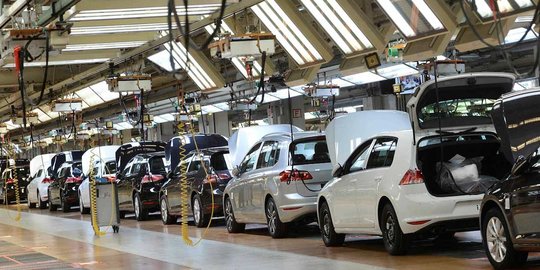 Tersandung kasus uji emisi, saham Volkswagen anjlok 20 persen