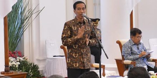 Jokowi: Jangan lagi buat kantor bupati, wali kota, gubernur mewah