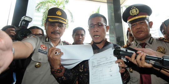 Masinton Pasaribu laporkan RJ Lino suap Rini Soemarno ke KPK