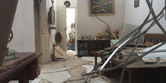 Gas bocor dan meledak, 3 orang penghuni rumah di Medan terbakar