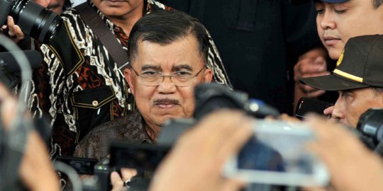 Wapres JK instruksikan pejabat keuangan putar otak tarik devisa