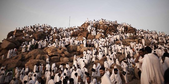 DPR minta Kemenag bertindak cepat perbaiki tenda roboh di Arafah