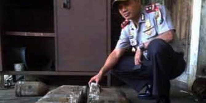 Cari barang bekas di Sungai Kapuas, Basarudin malah temukan mortir