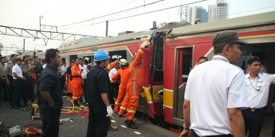 Jeritan hati penumpang: Lelah menunggu lama di Juanda