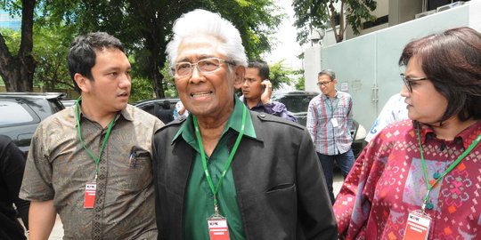 Wasiat Adnan Buyung buat para elite negeri