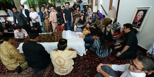 Sebelum dimakamkan, jasad Adnan Buyung jalani proses adat Mandailing