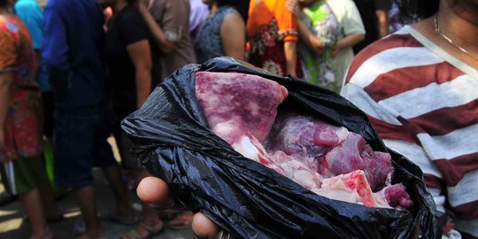 Video: Cara mudah mengolah daging kambing biar tak bau