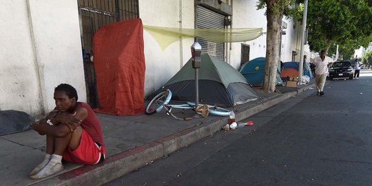 Penampakan Los Angeles yang alami darurat gelandangan