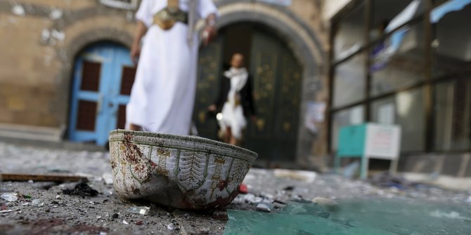 Bom bunuh diri meledak di Yaman ketika salat idul adha, 29 tewas