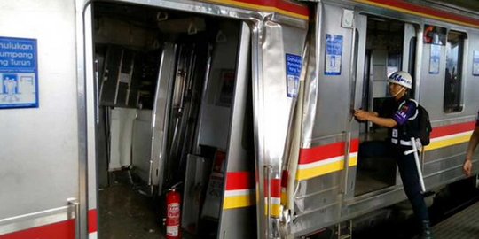 KRL tabrakan, Rp 20 miliar melayang