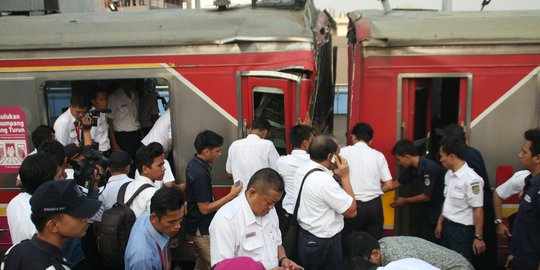 Bos KCJ bela asisten masinis kemudikan KRL hingga berujung tabrakan