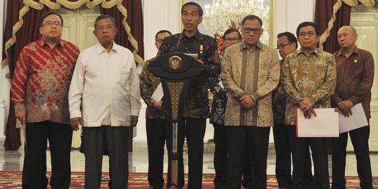 Paket kebijakan ekonomi ala Jokowi dinilai tak fokus pada persoalan