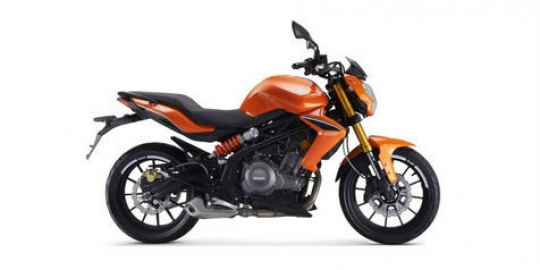 Motor 250 cc Benelli gampang modifikasi, ban 170 aman 