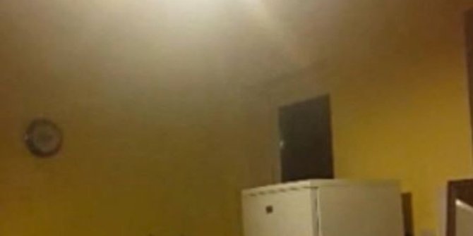 Video dari Irlandia rekam aksi hantu mengganggu sebuah rumah
