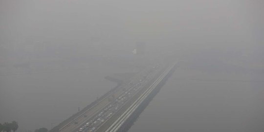 Semakin pekat, Singapura tingkatkan level kabut asap jadi berbahaya
