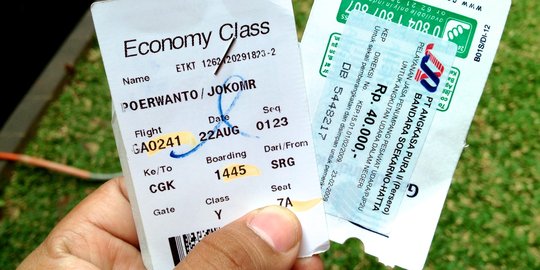 Harga tiket pesawat belum naik meski rupiah ambruk ke Rp 14.700/USD