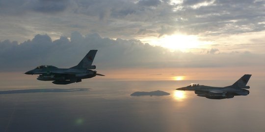 Latihan jet tempur, TNI AU minta maaf bakal banyak pesawat delay