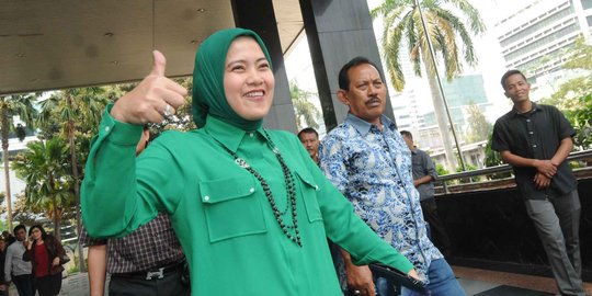 Istri eks Wali Kota Makassar jenguk suami di Rutan KPK