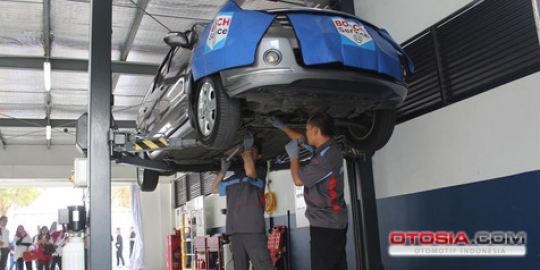 Servis cepat berkat \'ngobrol langsung\' dengan otak mobil