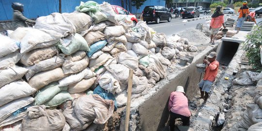 Perbaikan gorong-gorong antisipasi banjir Jakarta