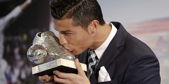 Cetak gol terbanyak, Cristiano Ronaldo raih penghargaan