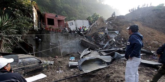 40 Rumah tertimbun tanah longsor di Guatemala