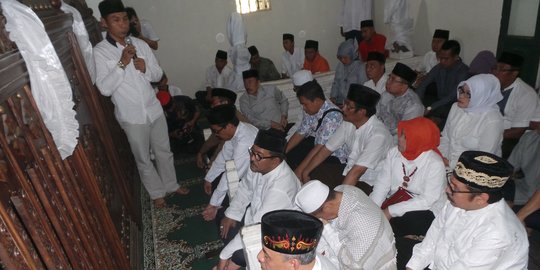 Jelang HUT Banten, Rano ajak staf ziarah ke makam Sultan Hasanuddin