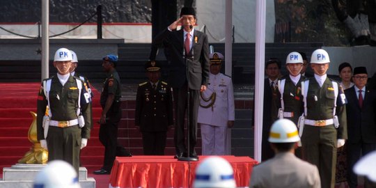 Jokowi: TNI harus mampu hadapi para penjarah sumber daya laut kita
