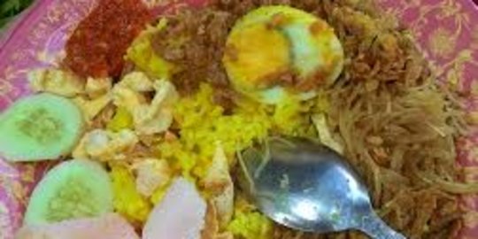 Silakan coba 5 nasi kuning lezat di Bandung ini