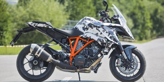 KTM 1290 super Duke GT siap produksi?