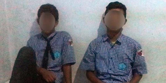 Mabuk pil koplo di lampu merah, dua siswa SMK diciduk Satpol PP