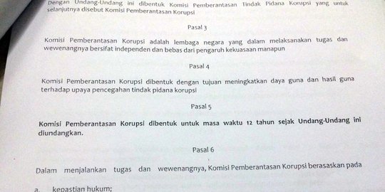 Politikus PAN tuding Jokowi tak jujur soal rencana revisi UU KPK