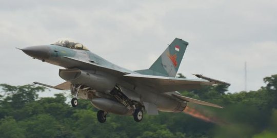 Tak mau kalah dari Sukhoi, AS rayu Indonesia beli varian baru F-16