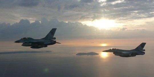 AS yakin varian terbaru F-16 bikin Indonesia berpaling dari Sukhoi