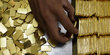 Harga emas Antam turun Rp 5.000 jadi Rp 572.000 per gram