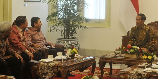 DPR minta rapat sama Jokowi, bahas revisi UU & capim KPK tanpa jaksa