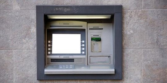ATM nyangkut di mesin, duit Ulfa Rp 12 juta raib dikuras CS palsu