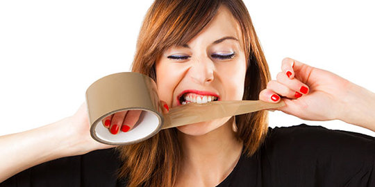 Awas! 6 Kebiasaan ini bisa merusak gigi kamu