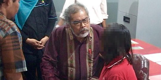 Cerita miris ABG putus sekolah diperkosa kepala sekolah & 10 pemuda