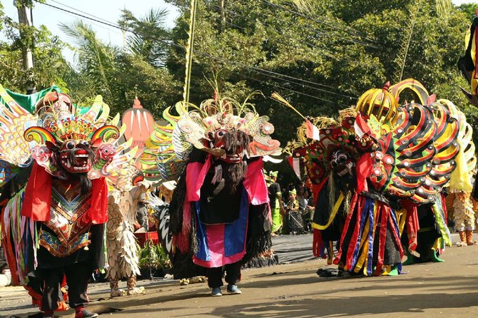 festival barongan di banyuwangi