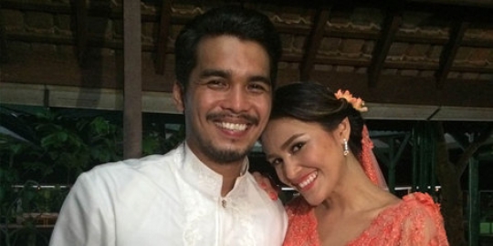 Ini alasan Mario Irwinsyah dan Ratu Anandita menikah 11 Oktober
