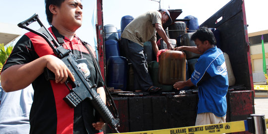 Bawa kabur solar bersubsidi Pertamina Pekanbaru, 4 orang ditangkap